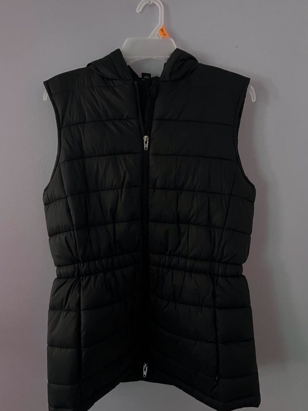 Swiss Tech Women's Black Quilted Hooded Puffer Vest